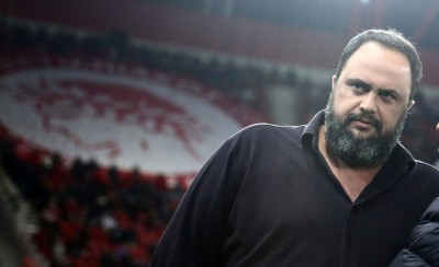 Πάντα κοντά ο Ολυμπιακός και ο Β. Μαρινάκης! (video)