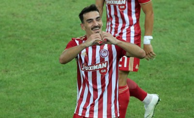 Σπίτι μας με την ερυθρόλευκη (photo)