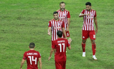 Η πρώτη με τα ερυθρόλευκα για τους τρεις!