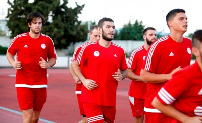 Συνεχίζουν οι νταμπλούχοι