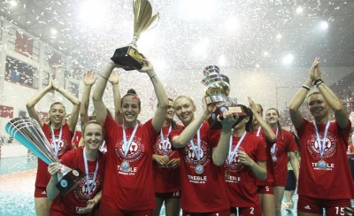 Υποβάλλονται σε ιατρικές εξετάσεις