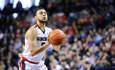 Δεν αφήνει μέρα να περάσει ο Γκος (photos)