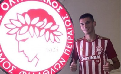 Πόζαρε με τα ερυθρόλευκα ο Ραντζέλοβιτς (photo)