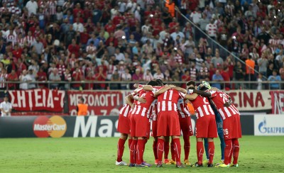 Με το... μέρος του και η παράδοση