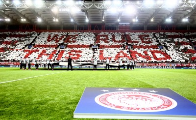 Μπλουζάρα από τη Θύρα 7 (photo)