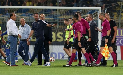 Μόνο έτσι μπορούσε να περάσει από την Τρίπολη...