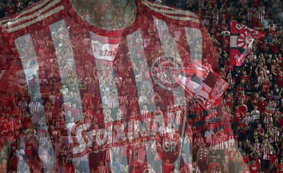 Δεν ξεχνάμε, με την ερυθρόλευκη στον Ναό!