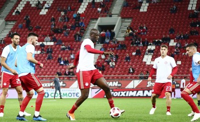 Η είσοδος του παικταρά στο γήπεδο!