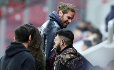 Ποδοσφαιρόφιλος ο Μπόγρης!