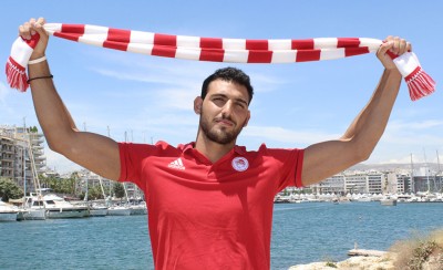 Πήρε και Σκουμπάκη ο Θρύλος!