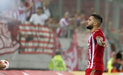 Αποθέωση του Αρένας σε Γκερέρο