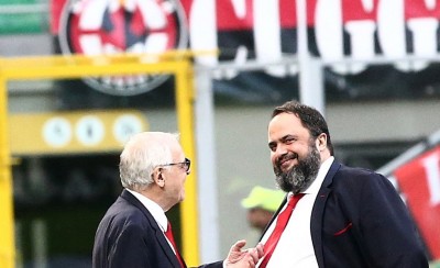 Μαζί και ο Βαγγέλης Μαρινάκης