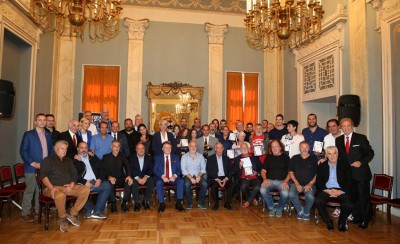 ΤΑ ΙΕΚ Άλφα βράβευσαν τον Ερασιτέχνη Ολυμπιακό