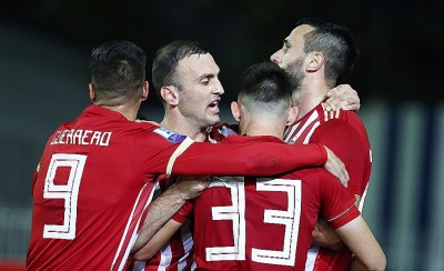 «Σκύλιασαν» να τον κόψουν, αλλά δεν τους βγήκε
