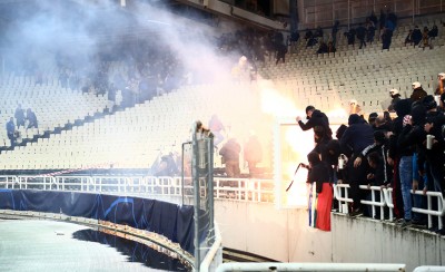 Παγκόσμιο ΣΟΚ για τη ρίψη μολότοφ στο ΟΑΚΑ! (video)