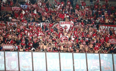 Πάντα με τον κόσμο στο πλευρό του