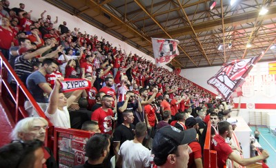 «Να είσαι εκεί» (video)