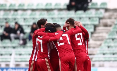 Επενδύει στην ακαδημία του και βγαίνει μόνο κερδισμένος