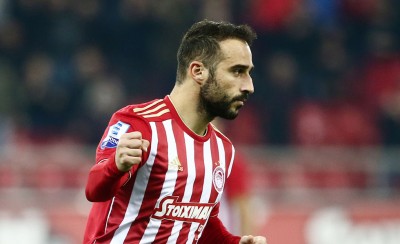 Ευχές σε «Φέτφα» (photo)