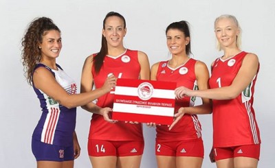 «Στηρίζουμε τη μεγάλη μας αγάπη» (photo)