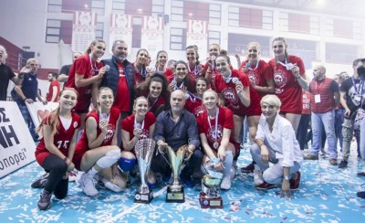 Θρυλική ανασκόπηση: Αδιανόητο! 11 κούπες μέχρι τον Απρίλη!