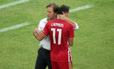 Μέσα Λάζαρος και Ναουέλ