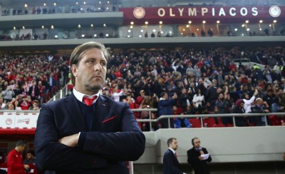 Τους θέλει όλους ετοιμοπόλεμους