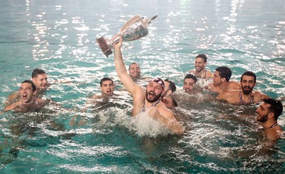 Μόνο ο Θρύλος «παρών» σε όλα!