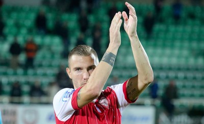 Εκτός ο Γέντρισεκ και άλλοι τρεις