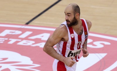 Ο Βασίλης με το «7»...