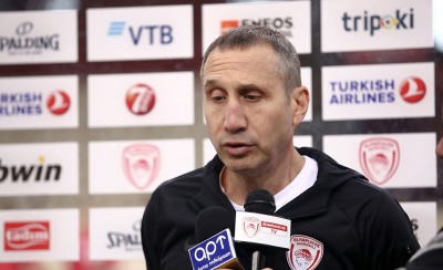 «Οι παίκτες μου πατάνε σταθερά τα πόδια τους»