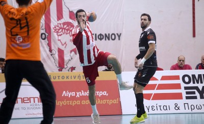 Για τη νίκη και το βήμα πρόκρισης