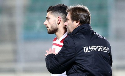 Τα δείγματα γραφής του Μασούρα και τα χαμόγελα του Μαρτίνς