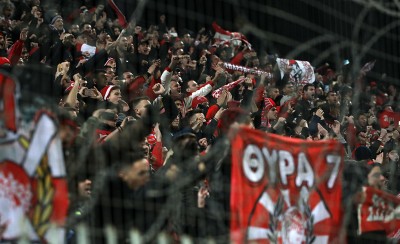 Η υπόκλιση της ΠΑΕ στον κόσμο (photo)