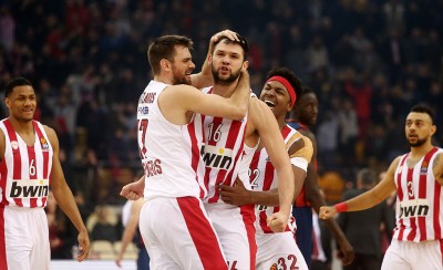 Θρύλος είσαι! Μόνο εσύ...