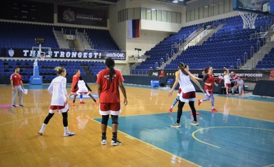 Στη Ρωσία μετά από πολύωρο ταξίδι!