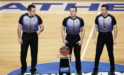 Ρε παιδιά αφήστε έστω έναν εκτός για το ξεκάρφωμα!