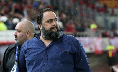 Στεφάνια από ΠΑΕ και Μαρινάκη