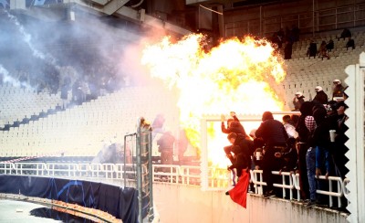 Ξεφτίλισαν την Ελλάδα και την γλίτωσαν...