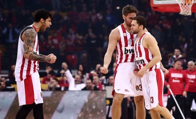 Η καλύτερη απάντηση είναι στο παρκέ