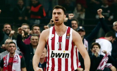 Καλύτερα ο Μιλουτίνοφ