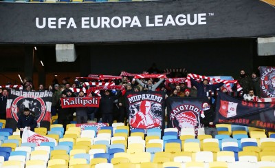 Θα 'ναι, παντού, κοντά η Θύρα 7