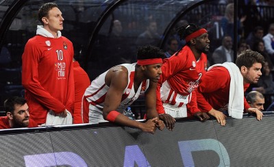 «Πεντάδα» δουλειάς, παρά το ρεπό