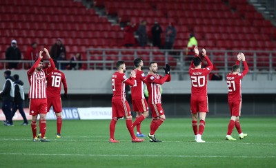 Ακόμα και τώρα, ο Θρύλος τους πονάει!