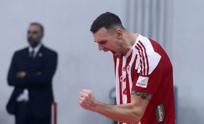 Στη Σύρο για το... 45-0