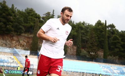 Στο γήπεδο ο Θρύλος (photos)
