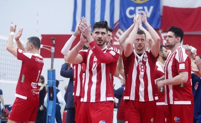 Το πάλεψε όσο μπορούσε κόντρα στο μεγαθήριο
