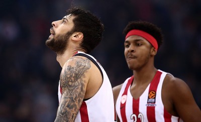 Μόνο ο κόσμος στο ύψος του...