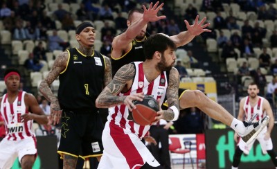 Ολυμπιακός-Άρης 76-67 (Τελικό)