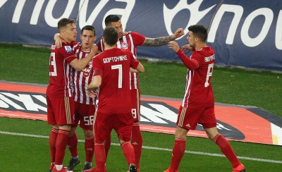 30 γκολ στα τελευταία 10 ματς πρωταθλήματος ο Θρύλος!